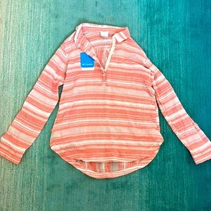 Columbia Red, Grey, and White Pattern Tunic